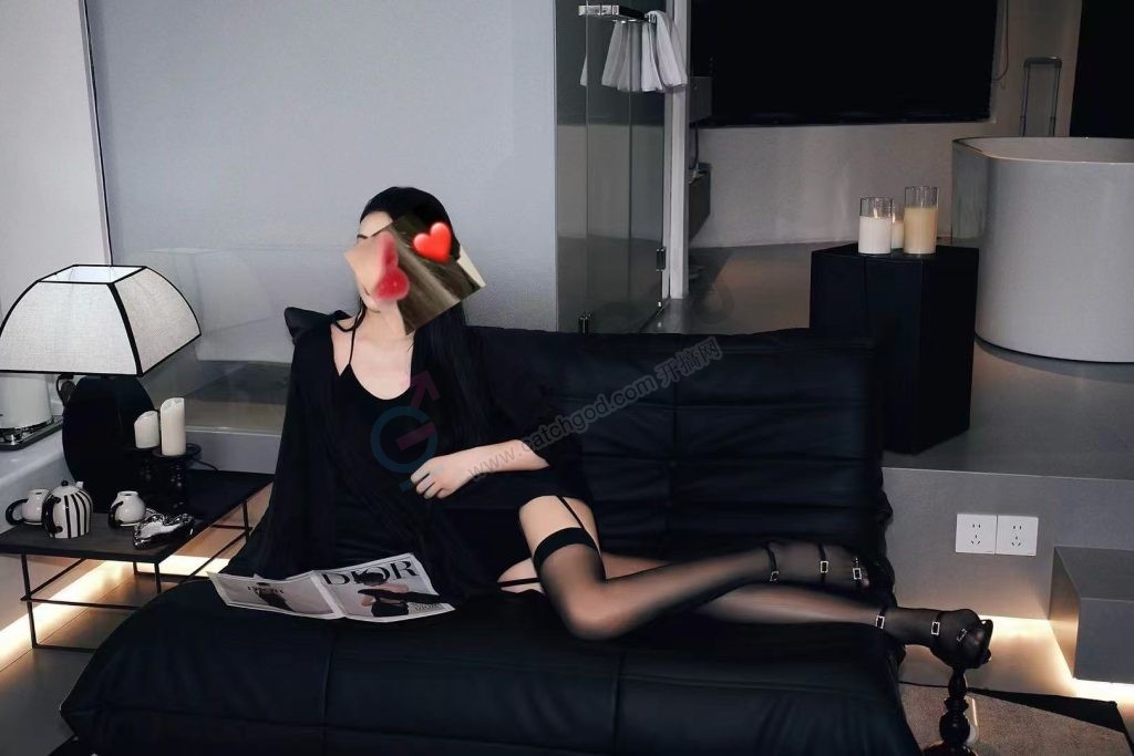 J02.jpg