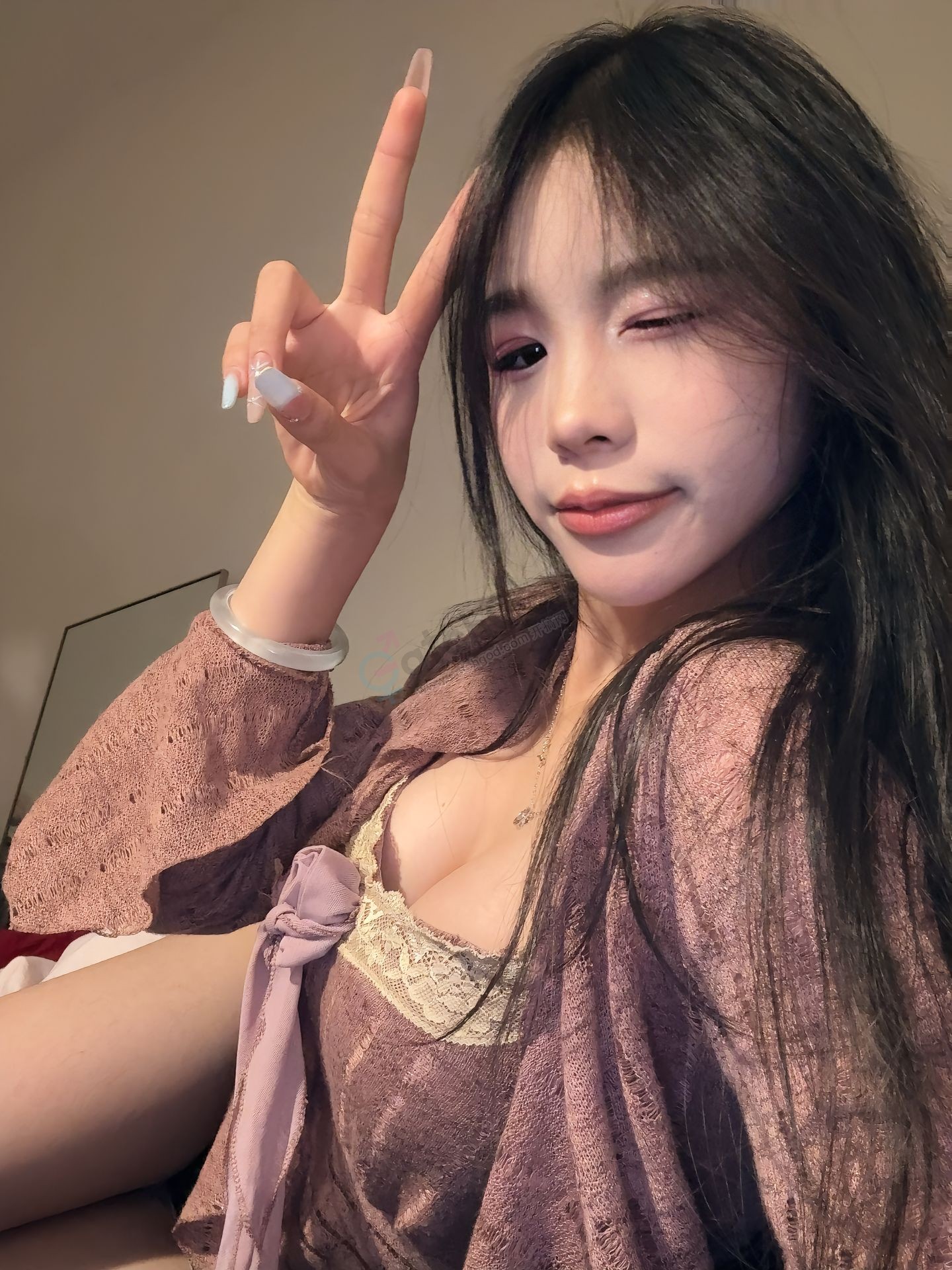 130712kr97y9hucue7mf5f.jpg