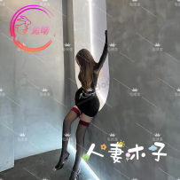 布里斯班 新晋爆sao性瘾 人妻木子