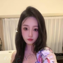 【昆明】看那性感美乳性欲就来了