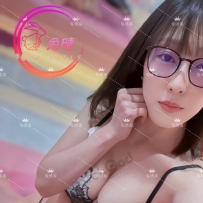 布里斯班 害羞的幼教 灰稚依纱月
