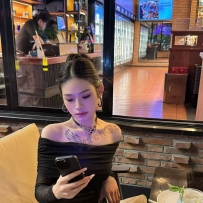 广佛中端，年轻00后嫩妹新人多多，也有处女奶妈孕妇资源！