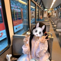 人机感天然呆贫乳少女